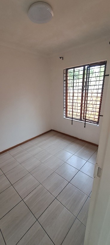 To Let 2 Bedroom Property for Rent in Greenshields Park Eastern Cape